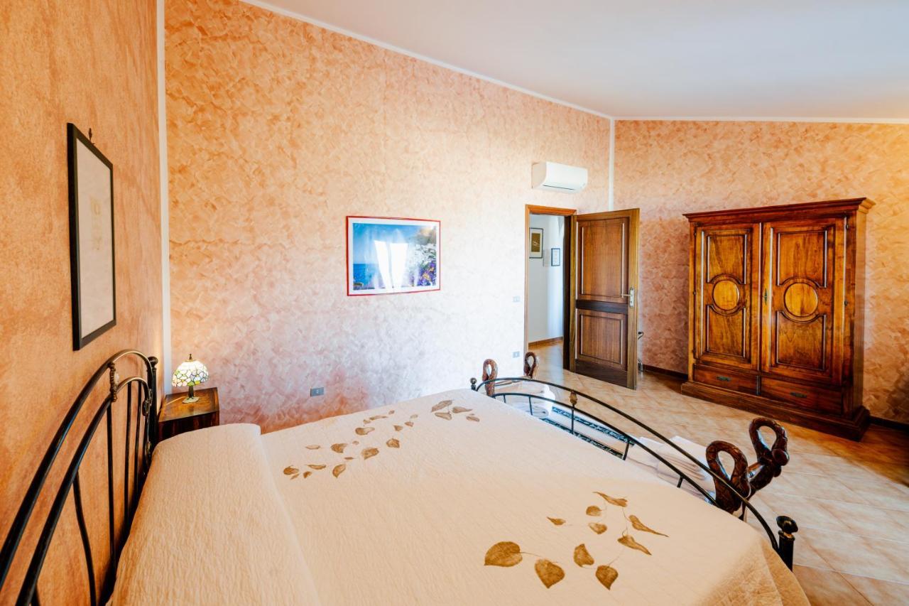 Appartamento Ilaria In Villa Laura Scala Extérieur photo
